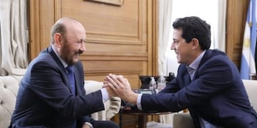 Insfrán brindo su apoyo a Wado de Pedro por la renegociación de la deuda