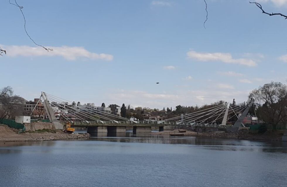 Lunes de inauguración: se habilita el nuevo puente peatonal en Carlos Paz