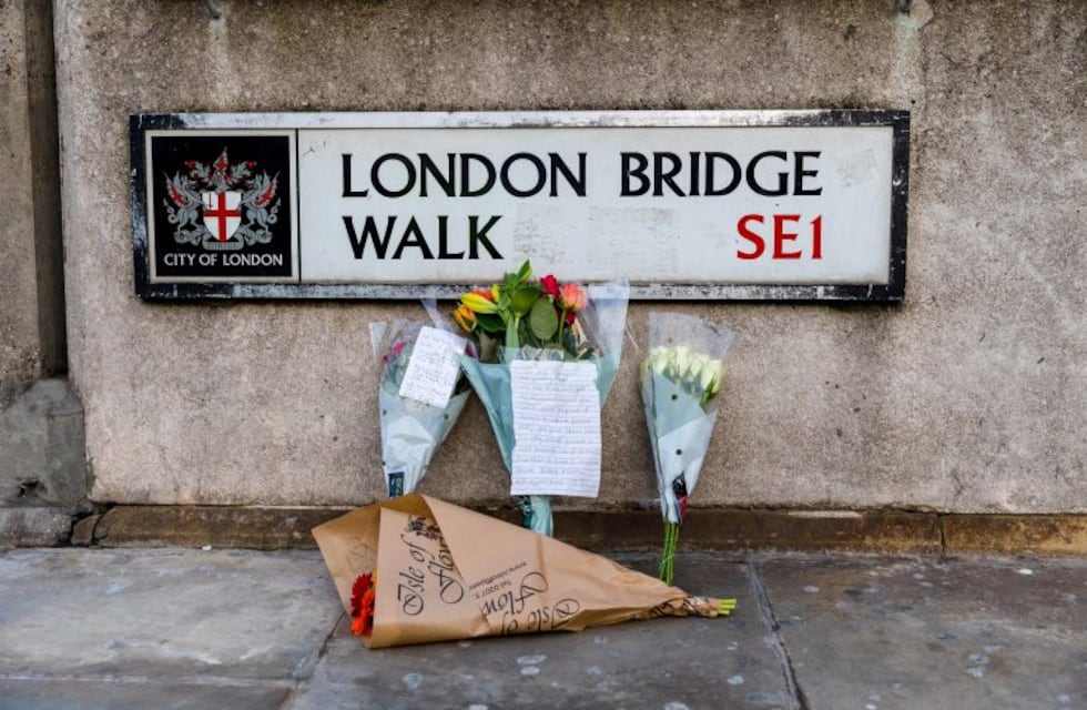 Quiénes son los "héroes" que atraparon al atacante del Puente de Londres