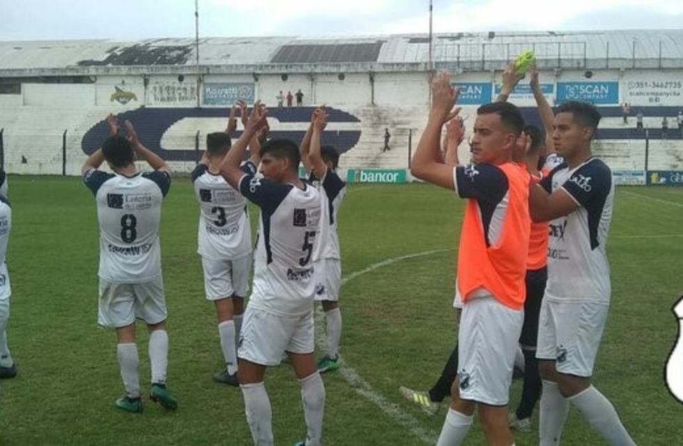 Juniors pasó al frente en la Copa Córdoba