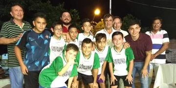 La Roma\u002E Campeones del torneo en Lules\u002E