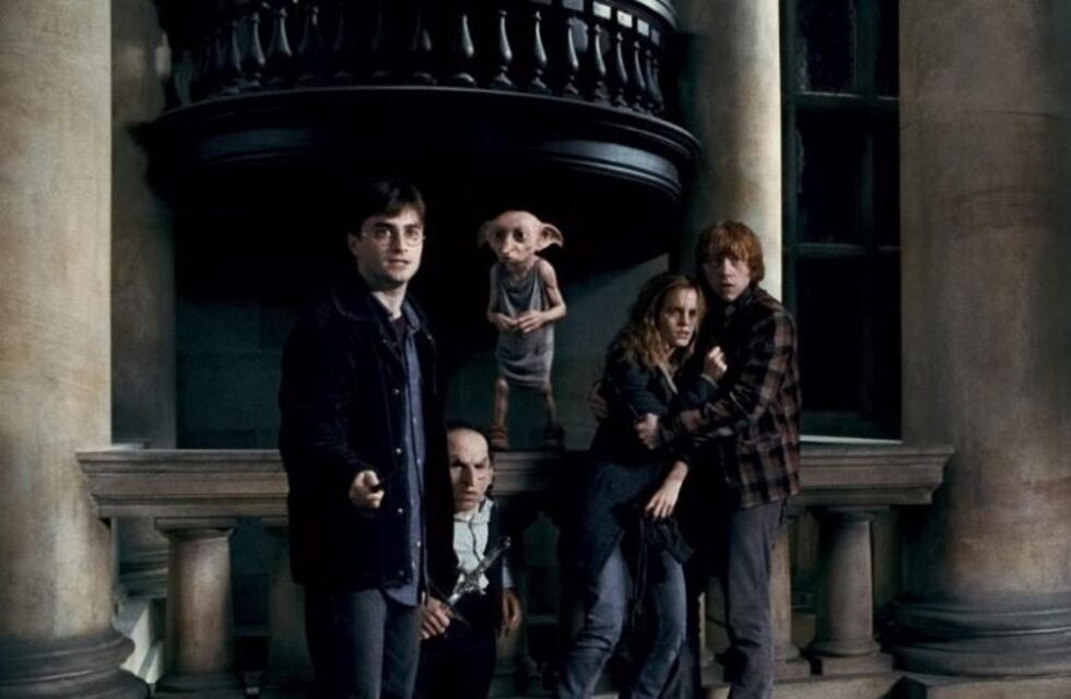 J.K.Rowling se disculpó por muerte de Dobby, el elfo doméstico de Harry Potter