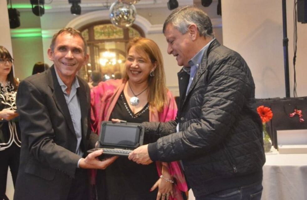 Se reivindicó el rol del docente en el agasajo a los "Maestros Ilustres"