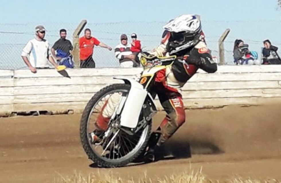 El pampeano Claudio Rojas volverá a competir en el speedway en Colonia Barón