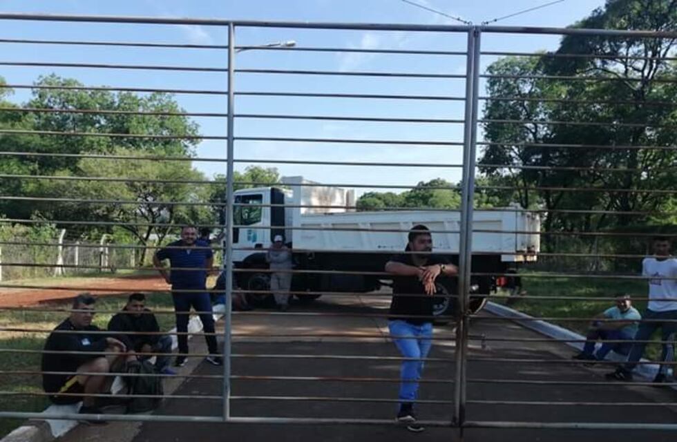 Candelaria sin agua por conflicto entre el intendente y la Cooperativa local