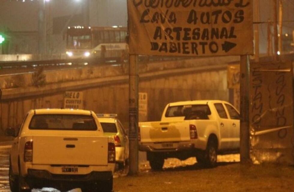 Un policía y otras tres personas fueron detenidos con 100 kilos de marihuana en La Matanza