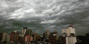 Tucumán con alerta meteorológica: anuncian fuertes tormentas.