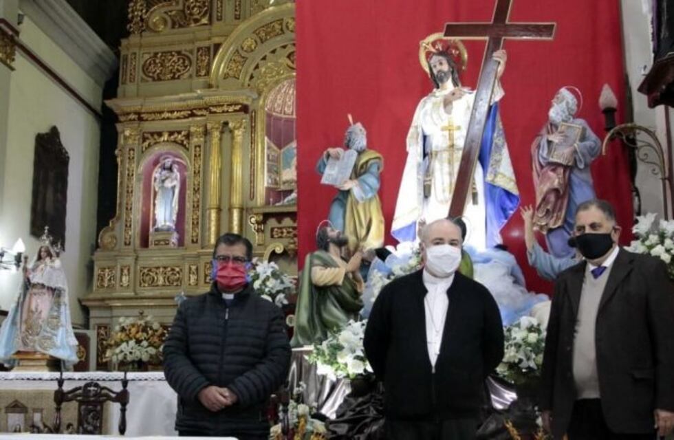 San Salvador: fiesta patronal con misa por Internet y procesión vehicular