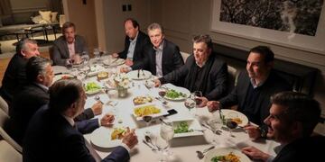 Reunión de Gabinete en la Quinta de Olivos