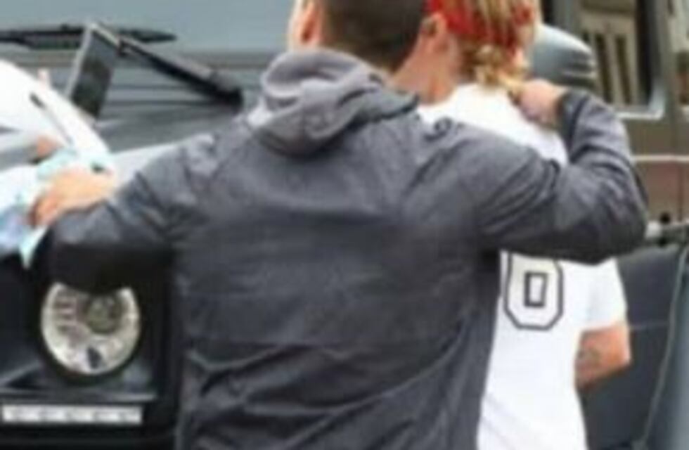 Justin Bieber le tiró el celular al piso a un argentino que le pidió una foto