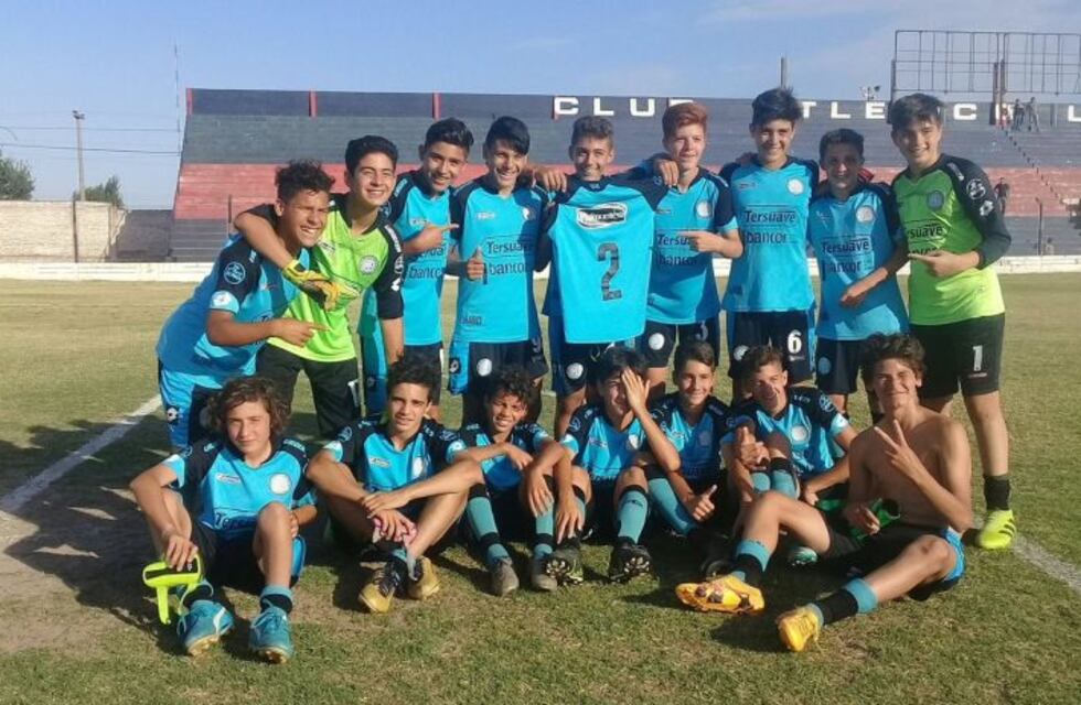 Los chicos de Belgrano son campeones de la Copa de la Liga Cordobesa