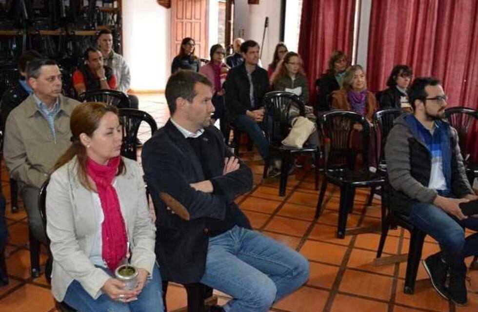 Capacitan sobre el uso del agua subterránea en Apóstoles