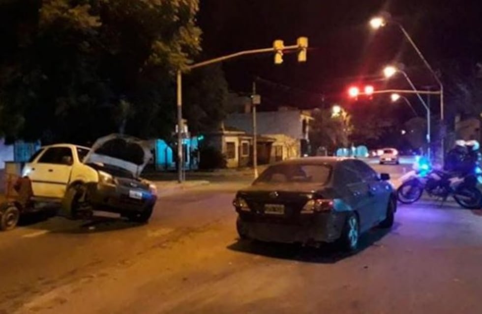 Vecinos golpearon a presunto ladrón que robó un auto en Córdoba