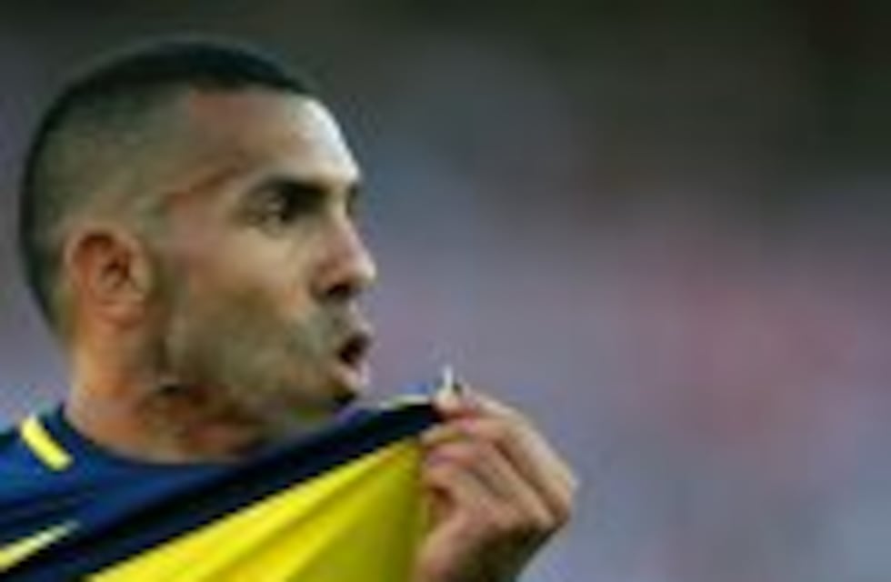 Carlos Tevez prepara las valijas: "Se me hace difícil vivir acá, a veces no puedo salir de mi casa"