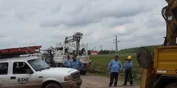 En el Gran Santa Fe se rehabilitaron el 50% de las líneas afectadas\u002E (@epeoficial)