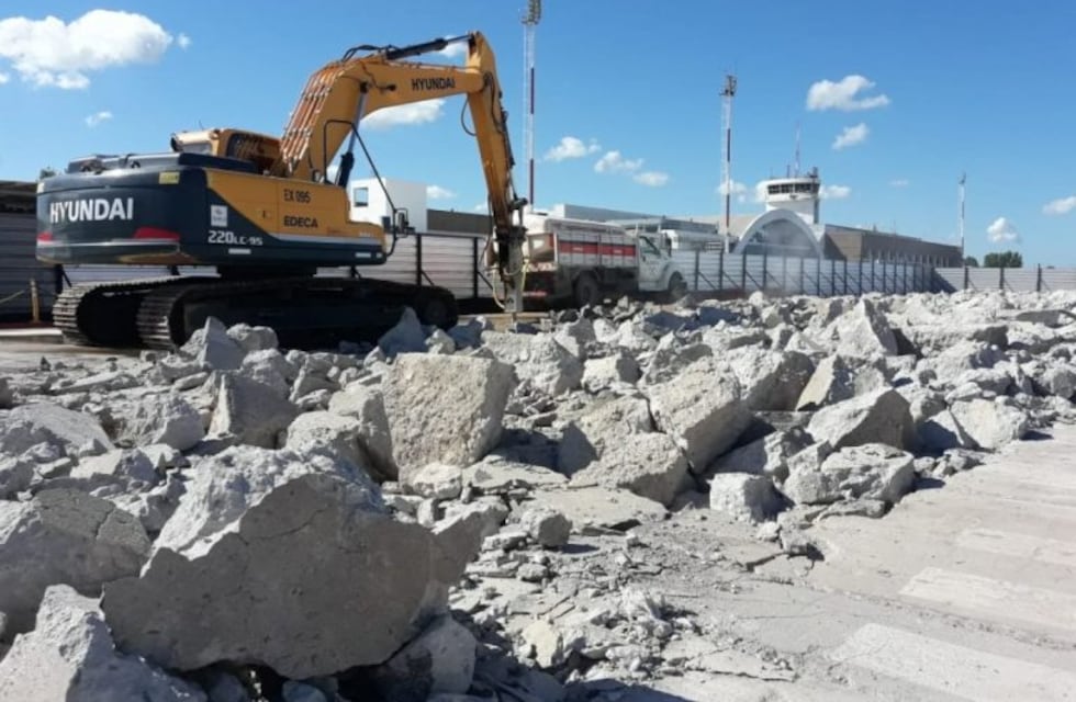 Empezó la obra para instalar las mangas del Aeropuerto de Rosario