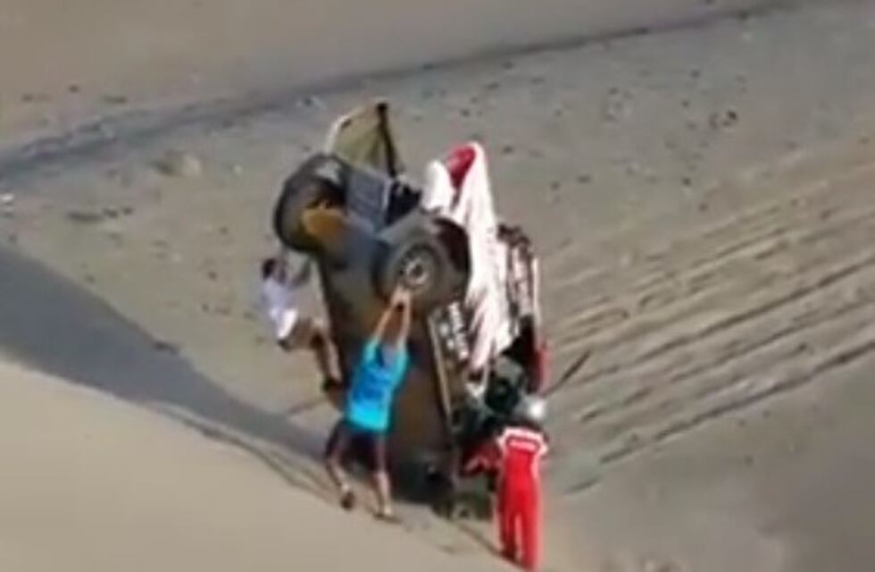 Mirá el insólito "clavado" del piloto mendocino en el Dakar 2018