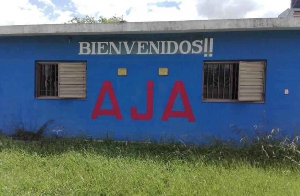 Preocupación de hinchas del AJA de Santa Rosa por el estado de las instalaciones