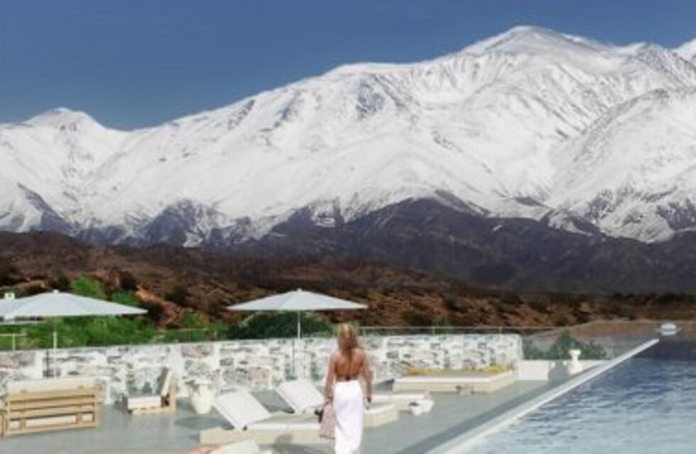 Grupo catalán invertirá 40 millones de dólares en el proyecto vitivinícola