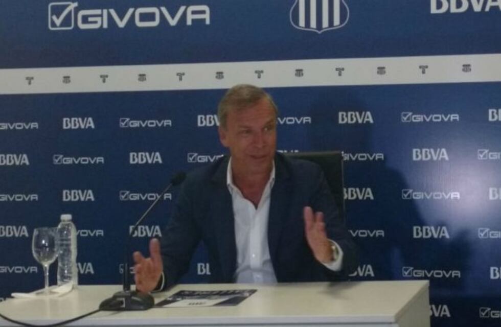 Andrés Fassi: "Hice todo lo posible para que Vojvoda continuara"