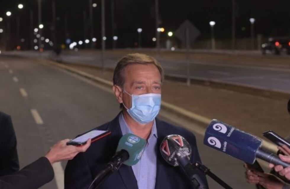 El gobernador Suárez en cuarentena: dio negativo pero en su familia hay un caso