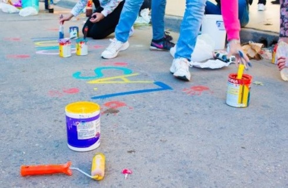 Apuñalaron a un adolescente durante una pintada de 15 años