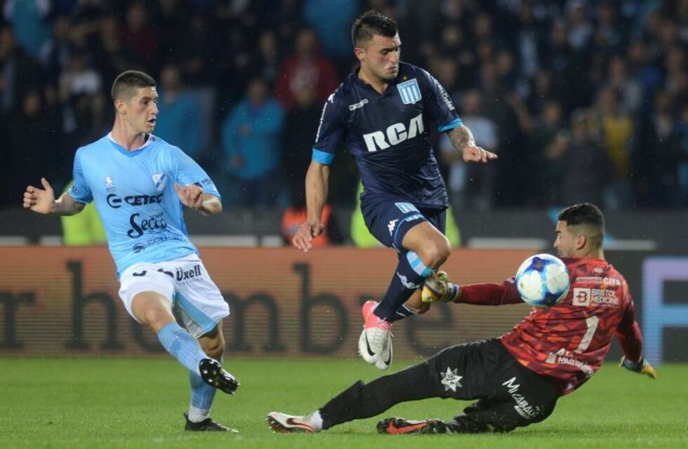 Lluvia de goles: Racing venció 4-1 a Temperley en Avellaneda
