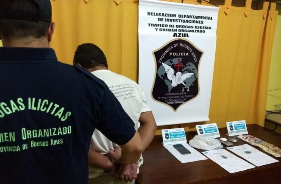 Detuvieron al dueño de un boliche de Cacharí con cocaína