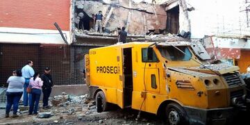 Video muestra cu00f3mo fue el robo a la sede de Prosegur en Ciudad del Este.