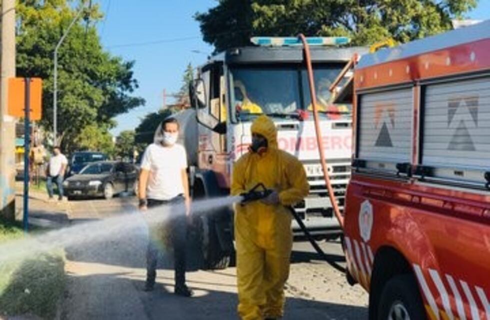 Más operativos en Córdoba con dos frentes: el coronavirus y el dengue