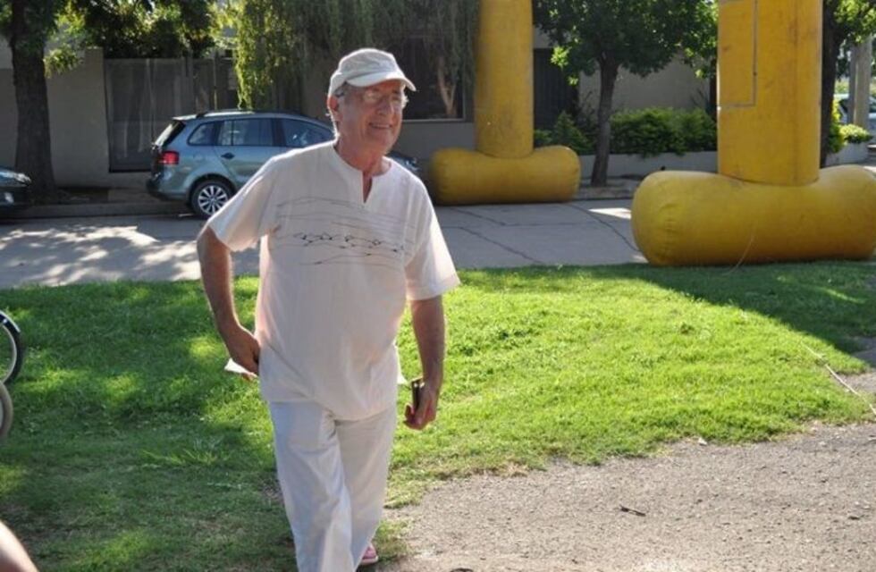 Amadeo Bettini "me atrajo la propuesta porque no está contaminada de mala política"