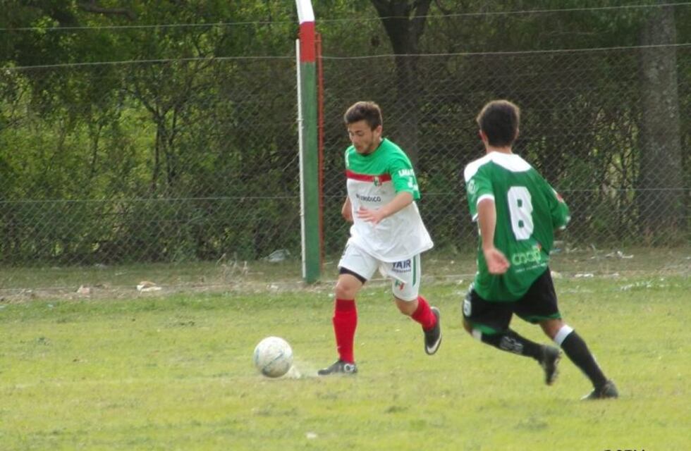 El Trébol ganó y se subió a la punta del Grupo 2