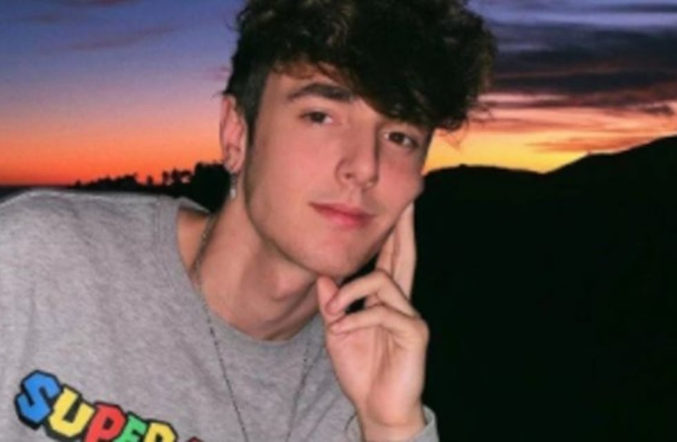 Quién es Bryce Hall, la estrella de Tik Tok que organizó una fiesta con strippers en plena pandemia