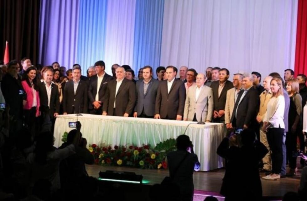 Histórico acuerdo entre Argentina y Paraguay para habilitar un cruce internacional sobre Yacyretá