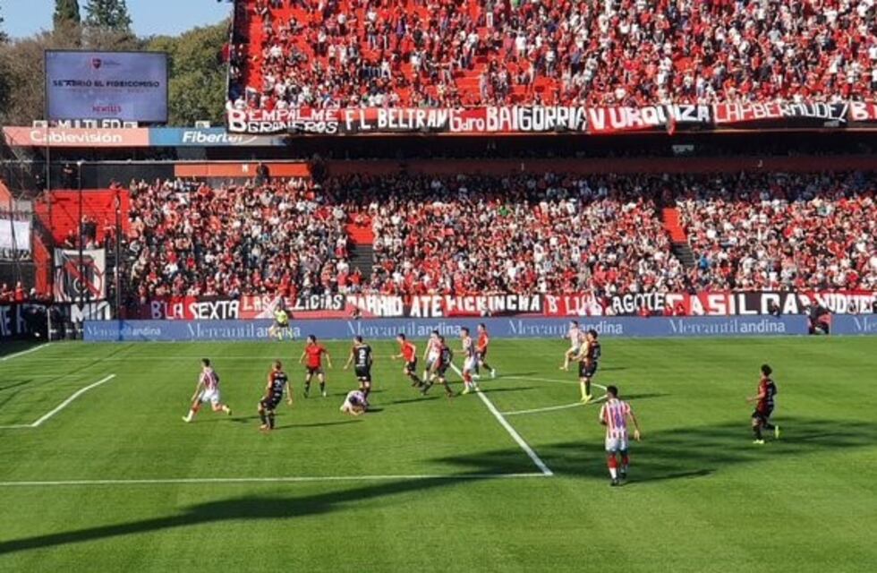 Newell's se impuso 2 a 0 ante Unión y logró una victoria clave en la pelea por la permanencia