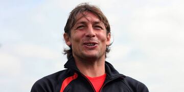 El "Gringo" Heinze estará a cargo del equipo rojinegro en las próximas temporadas.