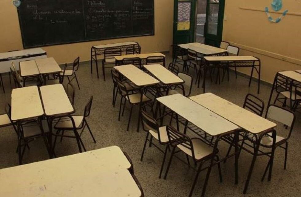 El Gobernador de San Juan asegura que todavía no hay fecha para el regreso a clases