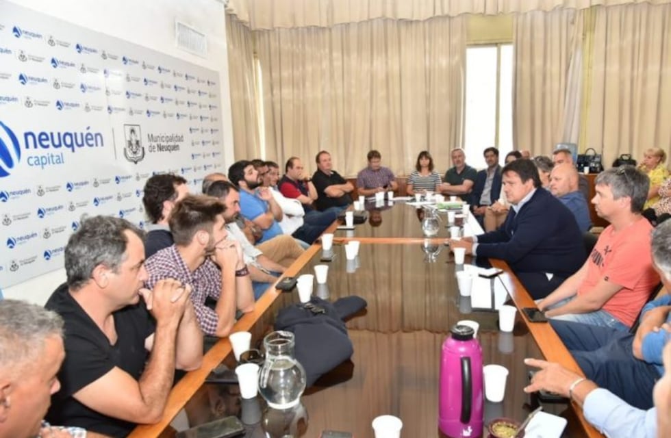 Mariano Gaido se reunió con representantes de CALF en Neuquén