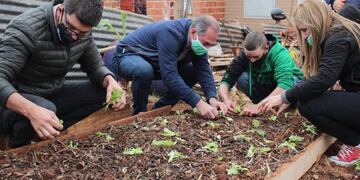 Huerta comunitaria en la Chacra 508 de Posadas, con la presencia del intendente Leonardo Stelatto\u002E