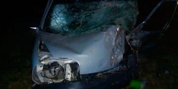 El choque entre los autos fue frontal en cercanías de Costa Sacate, sobre la ruta provincial 13\u002E