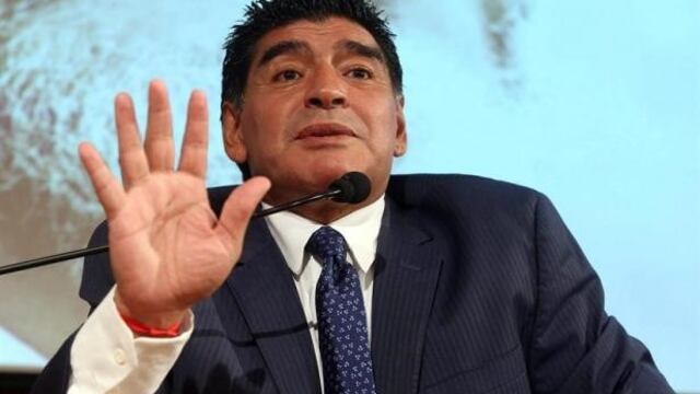 A Diego Maradona le cortaron el celular por falta de pago.