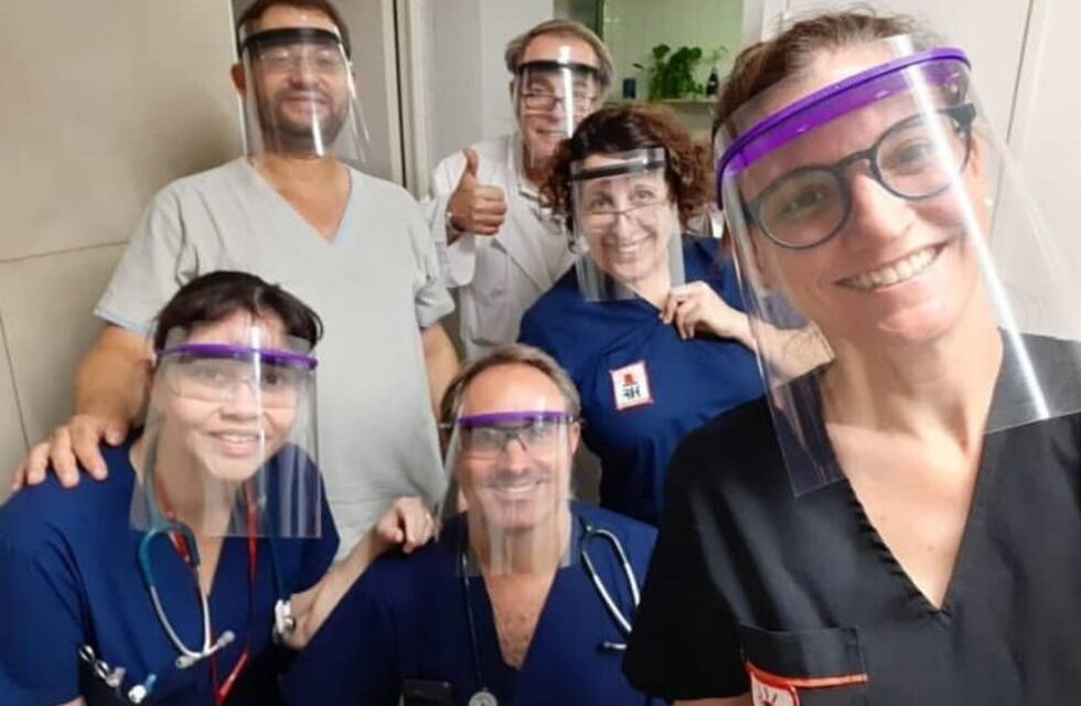 "Yo imprimo ayuda": fabrican mascarillas para donar a hospitales del Gran Buenos Aires