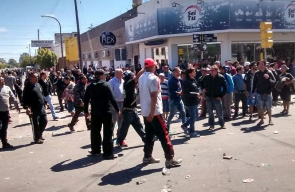 Detuvieron a un rosarino por los saqueos en Olavarría luego del recital del Indio Solari