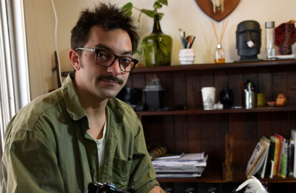 Laburos difíciles: el tatuaje, no sale con jabón