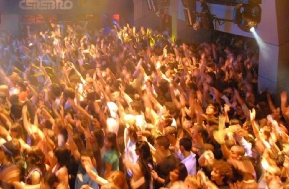 El RR.PP. de un boliche acusado de discriminar es funcionario judicial: piden que lo aparten