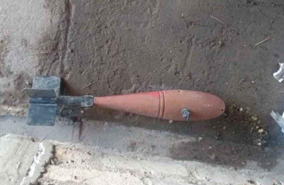 Otra bomba fue hallada pero esta vez en el patio de una casa