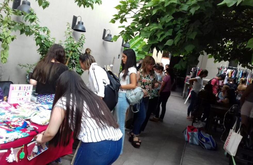 La feria: una alternativa cada vez más extendida para el comercio de emprendedores y artesanos