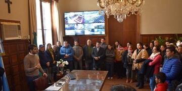 Passaglia junto a los 13 delegados electos\u002E (Municipalidad de San Nicolás)