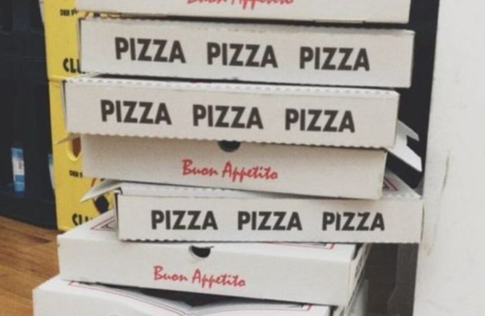 El hombre que lleva nueve años recibiendo pizzas que nunca pidió y ya no aguanta más