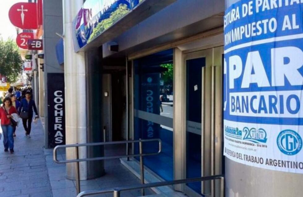 Este martes y miércoles, atención resentida en los bancos en Córdoba